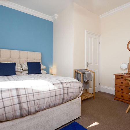 The Whitby Prospect, 2 Bed Apartment With Stunning Views, 2 Mins From Beach Exteriör bild