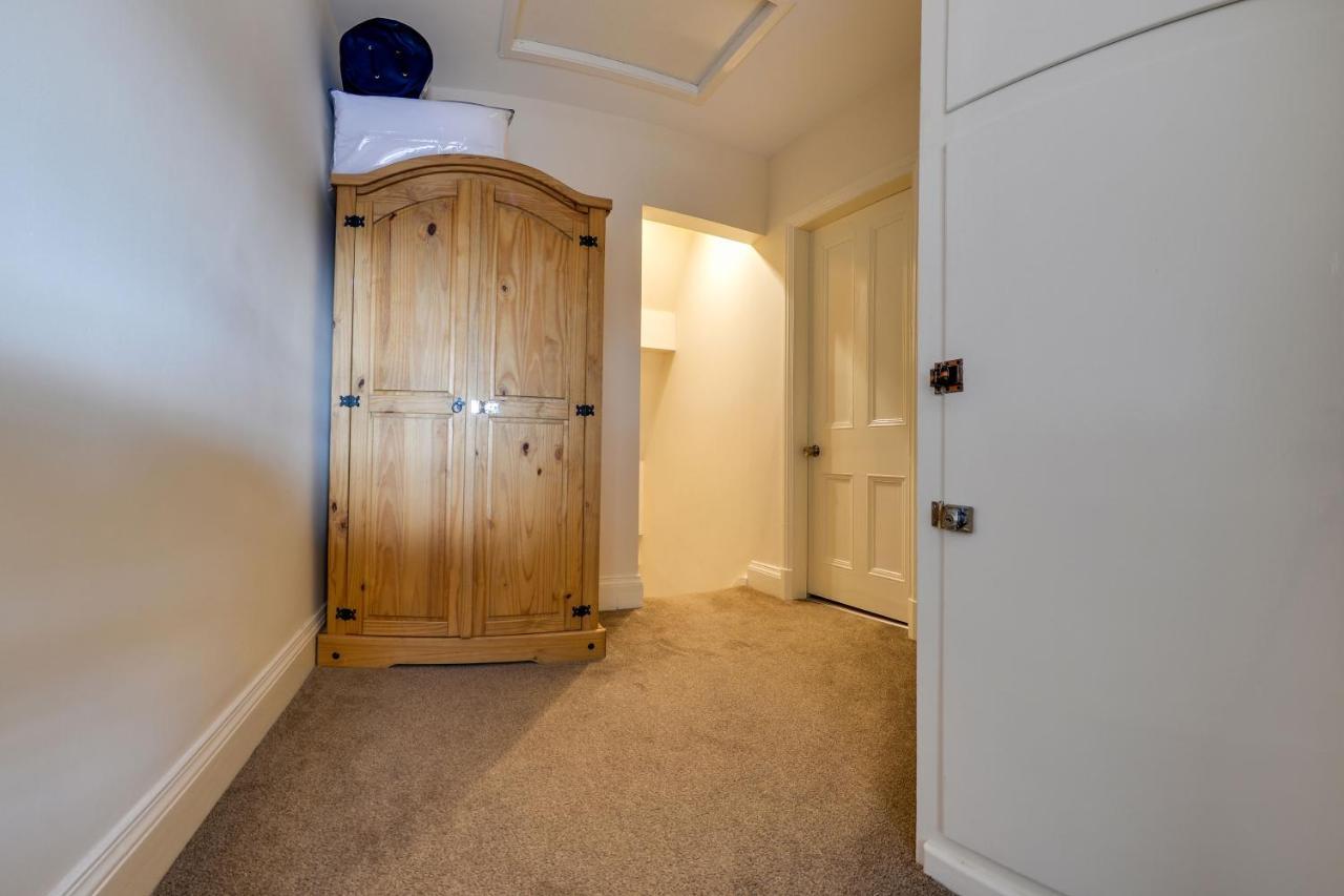 The Whitby Prospect, 2 Bed Apartment With Stunning Views, 2 Mins From Beach Exteriör bild
